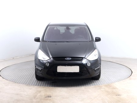 Ford S-MAX, 2013 - pohled č. 2