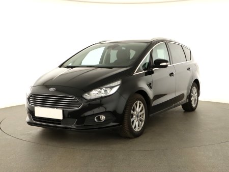Ford S-MAX, 2017 - pohled č. 3