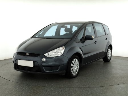 Ford S-MAX, 2007 - pohled č. 3