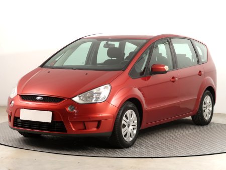 Ford S-MAX, 2008 - pohled č. 3
