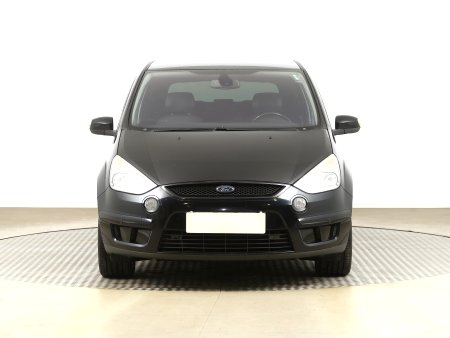 Ford S-MAX, 2008 - pohled č. 2