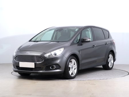 Ford S-MAX, 2016 - pohled č. 3