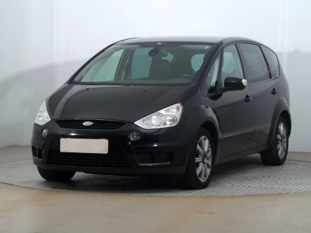 Ford S-MAX, 2007 - pohled č. 3