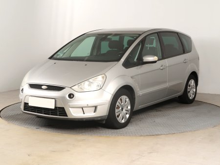 Ford S-MAX, 2006 - pohled č. 3