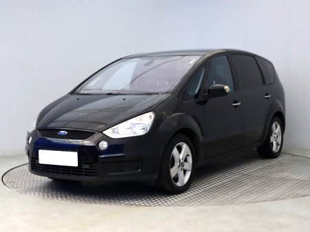 Ford S-MAX, 2009 - pohled č. 3