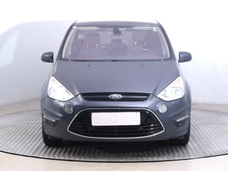 Ford S-MAX, 2013 - pohled č. 2