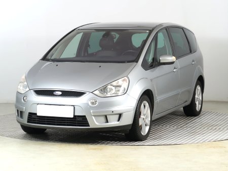 Ford S-MAX, 2007 - pohled č. 3