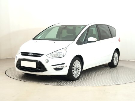 Ford S-MAX, 2012 - pohled č. 3