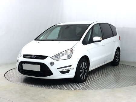 Ford S-MAX, 2010 - pohled č. 3
