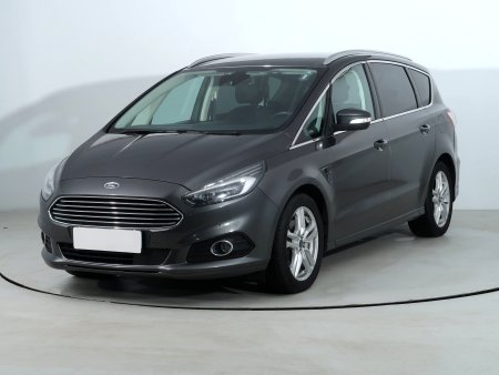 Ford S-MAX, 2015 - pohled č. 3