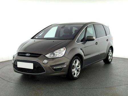 Ford S-MAX, 2013 - pohled č. 3