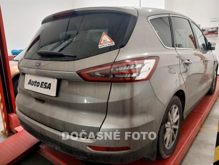 Ford S-MAX, 2016 - pohled č. 2