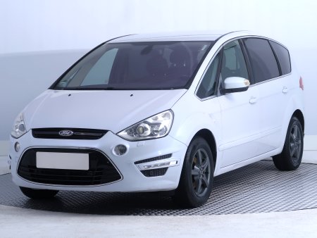 Ford S-MAX, 2012 - pohled č. 3