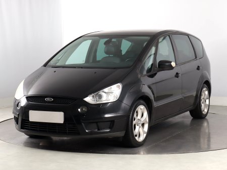 Ford S-MAX, 2007 - pohled č. 3