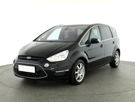 Ford S-MAX, 2010 - pohled č. 3