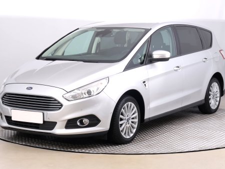 Ford S-MAX, 2017 - pohled č. 3
