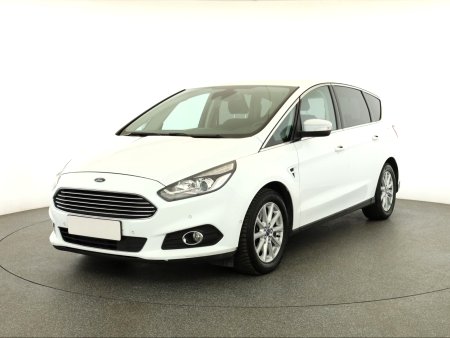 Ford S-MAX, 2015 - pohled č. 3