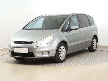 Ford S-MAX, 2007 - pohled č. 3