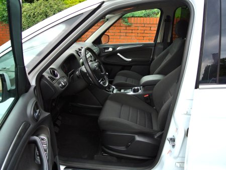 Ford S-MAX, 2013 - pohled č. 10