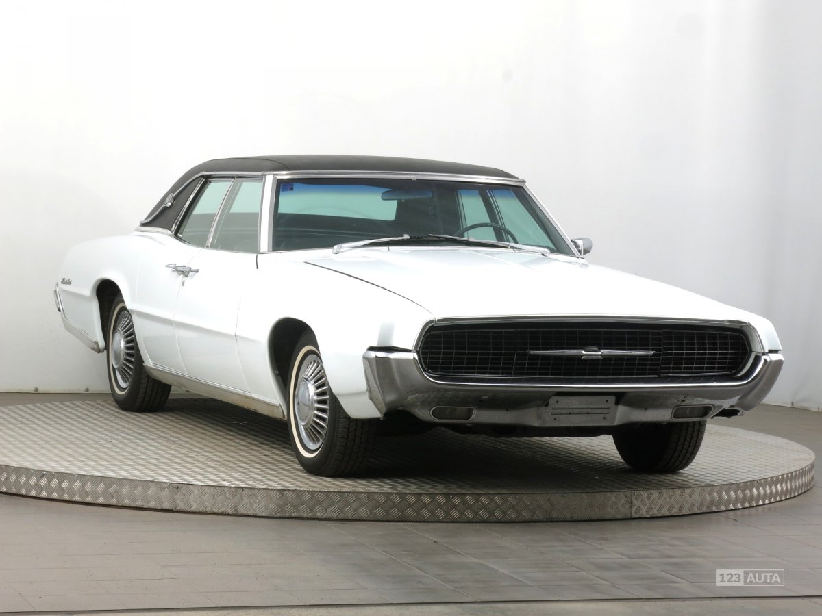 Ford Thunderbird, 1967 - pohled č. 1