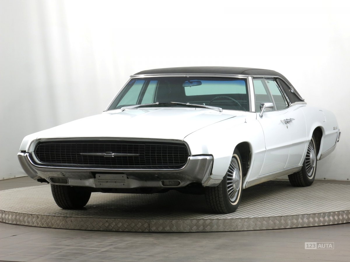 Ford Thunderbird, 1967 - pohled č. 3