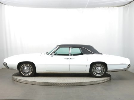 Ford Thunderbird, 1967 - pohled č. 4