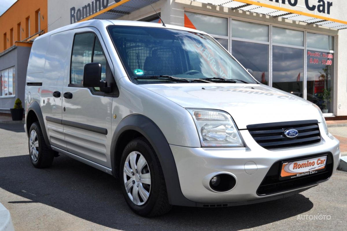 Ford Tourneo Connect, 2010 - celkový pohled