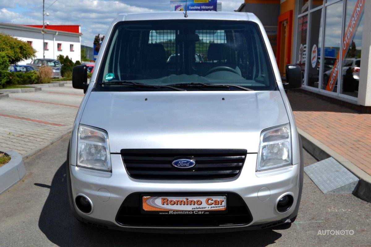 Ford Tourneo Connect, 2010 - pohled č. 2