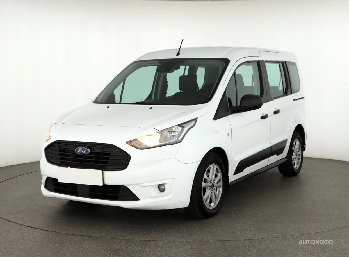 Ford Tourneo Connect, 2020 - pohled č. 3