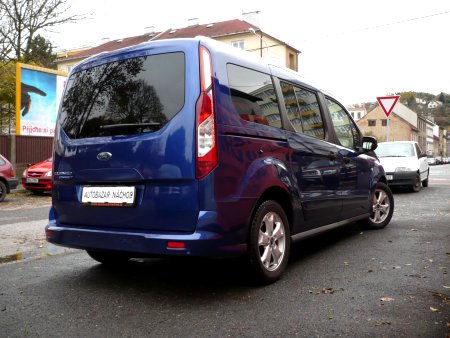 Ford Tourneo Connect, 2017 - pohled č. 5