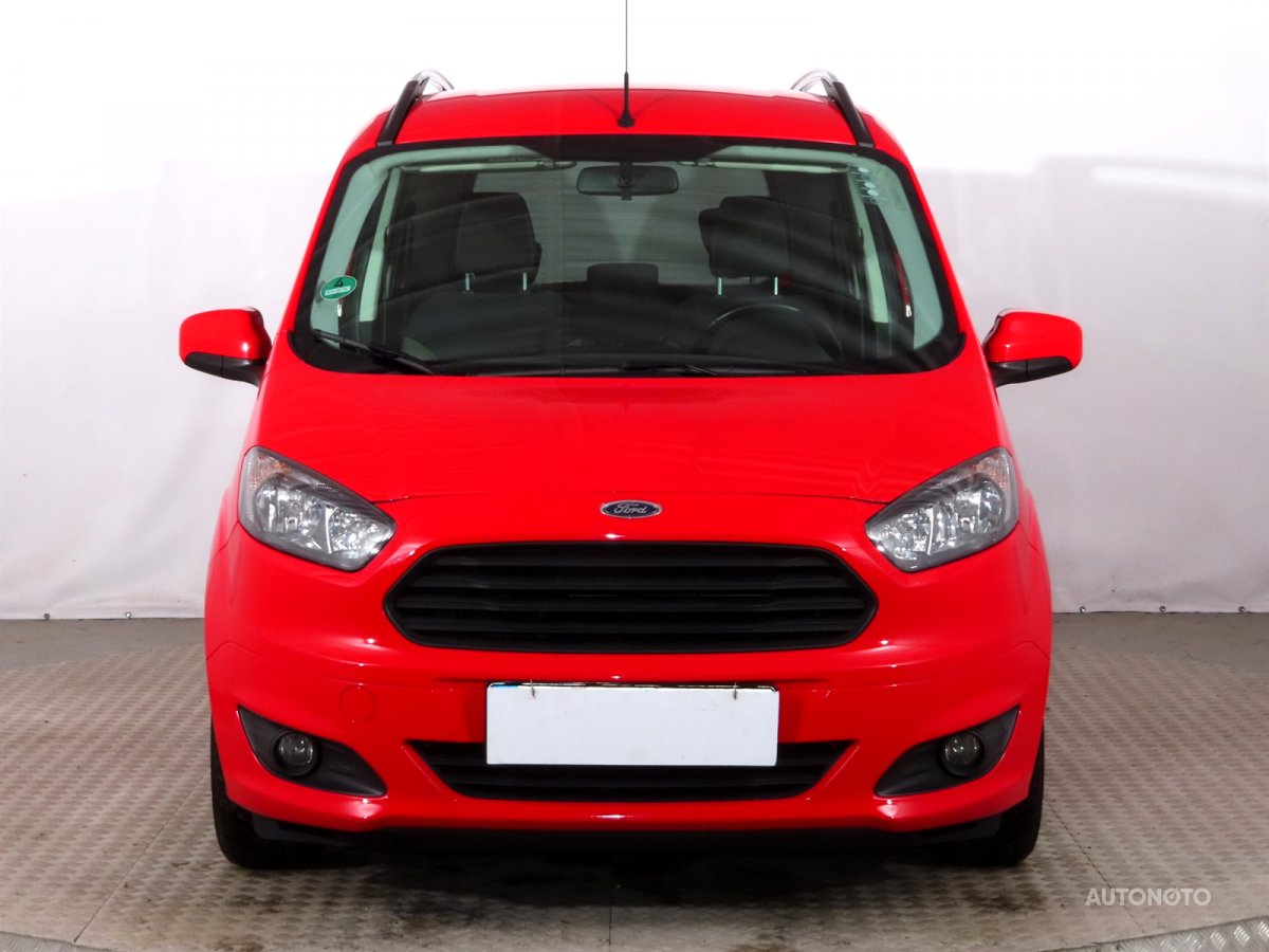 Ford Tourneo Courier, 2017 - pohled č. 2