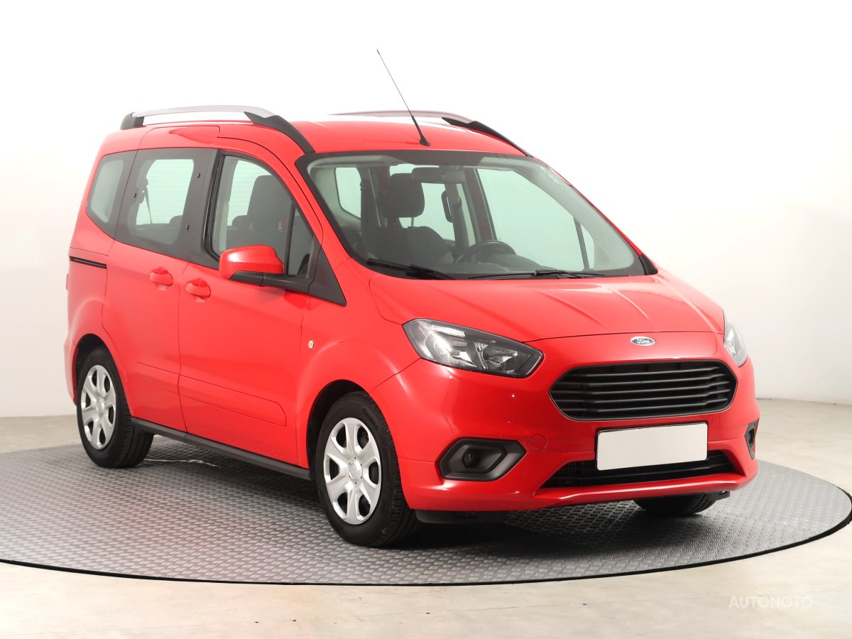 Ford Tourneo Courier, 2018 - pohled č. 1
