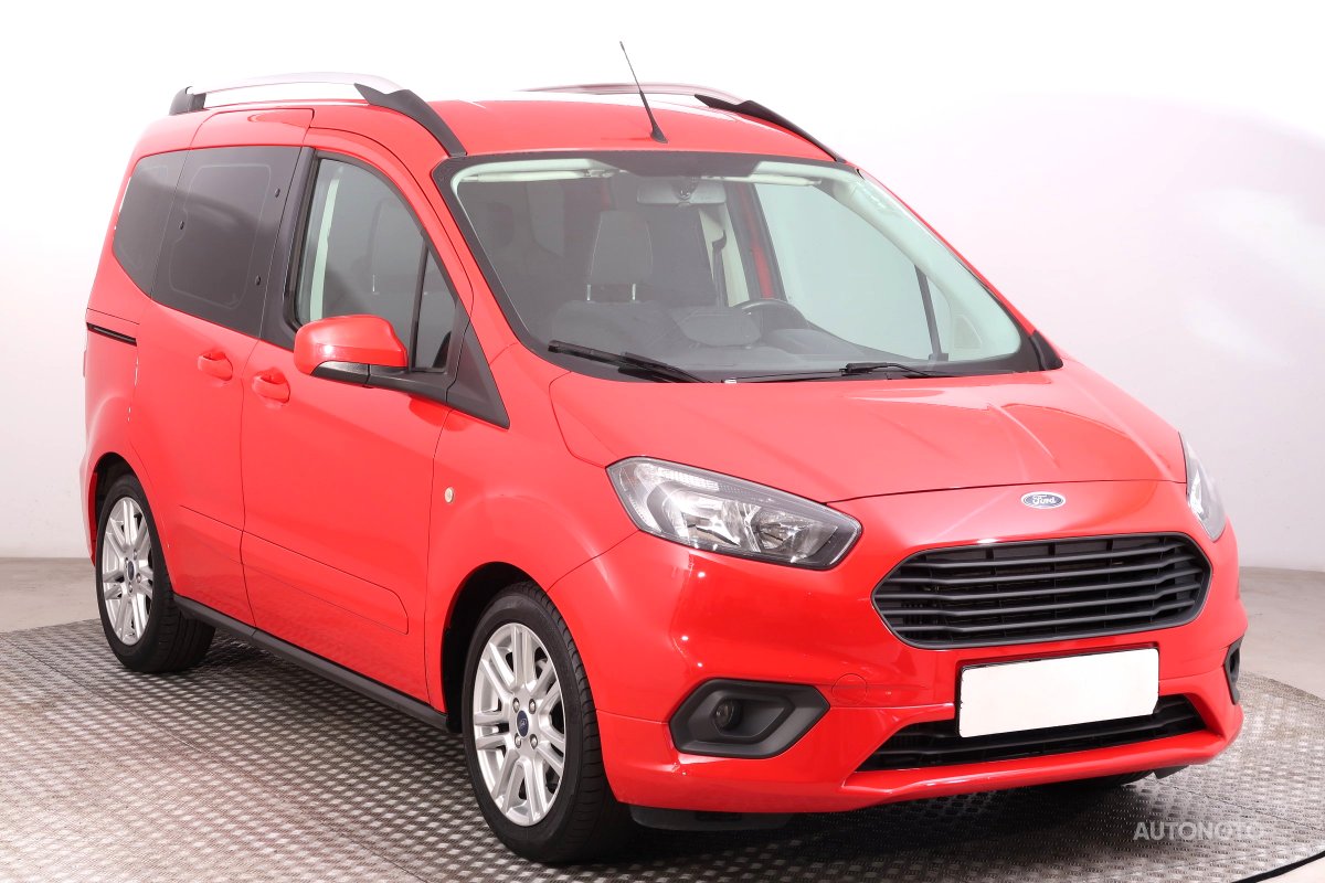 Ford Tourneo Courier, 2019 - celkový pohled