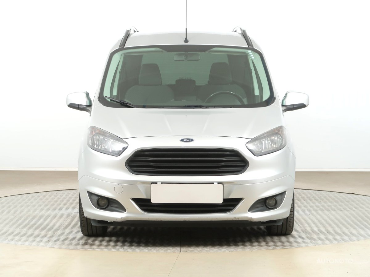 Ford Tourneo Courier, 2018 - pohled č. 2