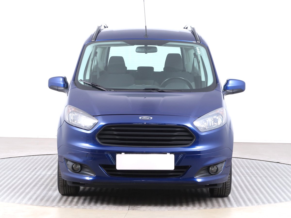 Ford Tourneo Courier, 2017 - pohled č. 2