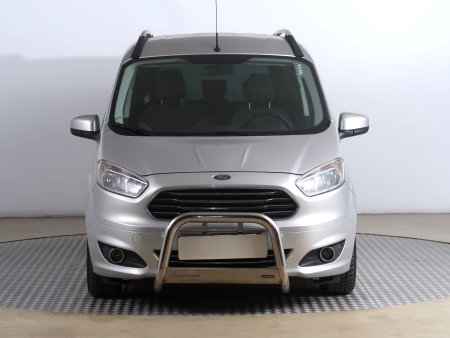 Ford Tourneo Courier, 2017 - pohled č. 2