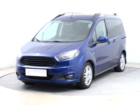 Ford Tourneo Courier, 2017 - pohled č. 3