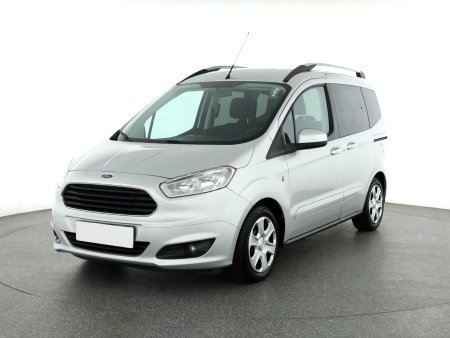 Ford Tourneo Courier, 2016 - pohled č. 3