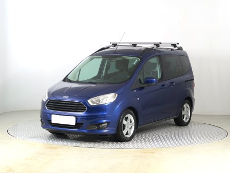 Ford Tourneo Courier, 2016 - pohled č. 3