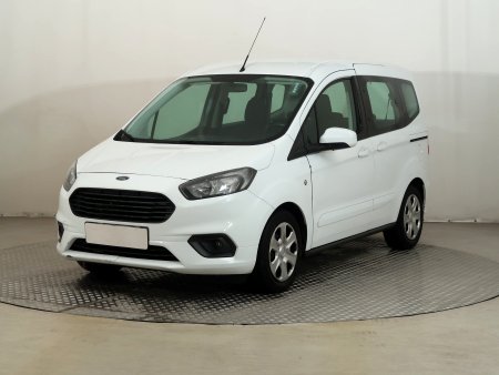 Ford Tourneo Courier, 2019 - pohled č. 3