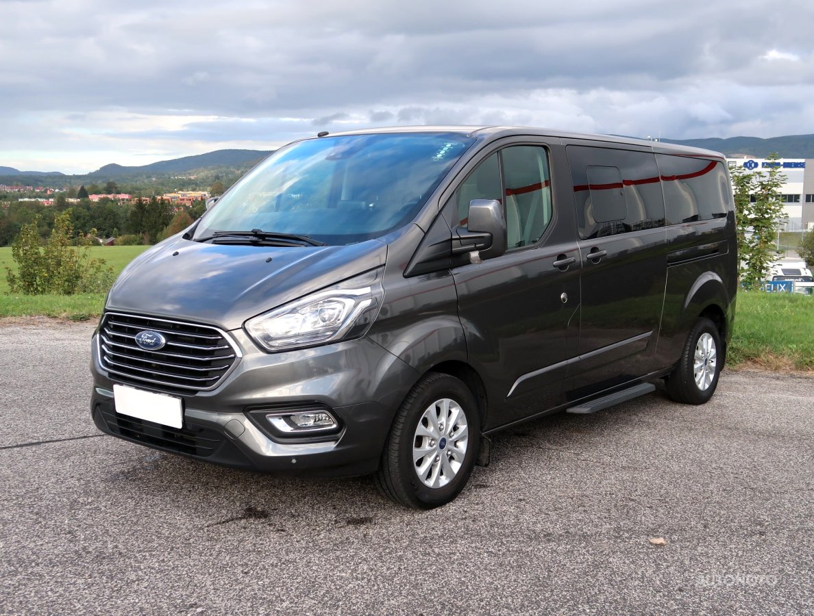 Ford Tourneo Custom, 2019 - pohled č. 3