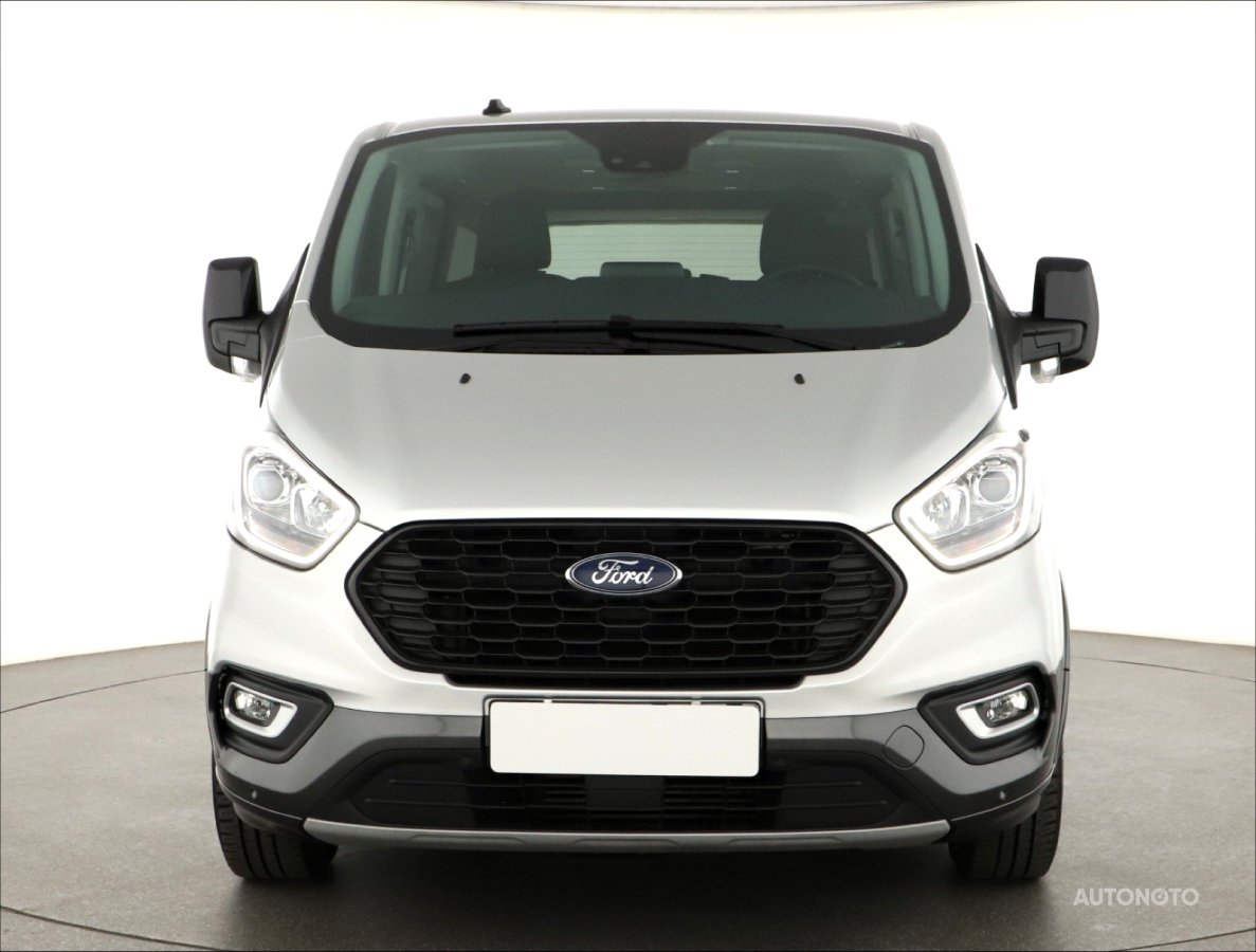 Ford Tourneo Custom, 2023 - pohled č. 2