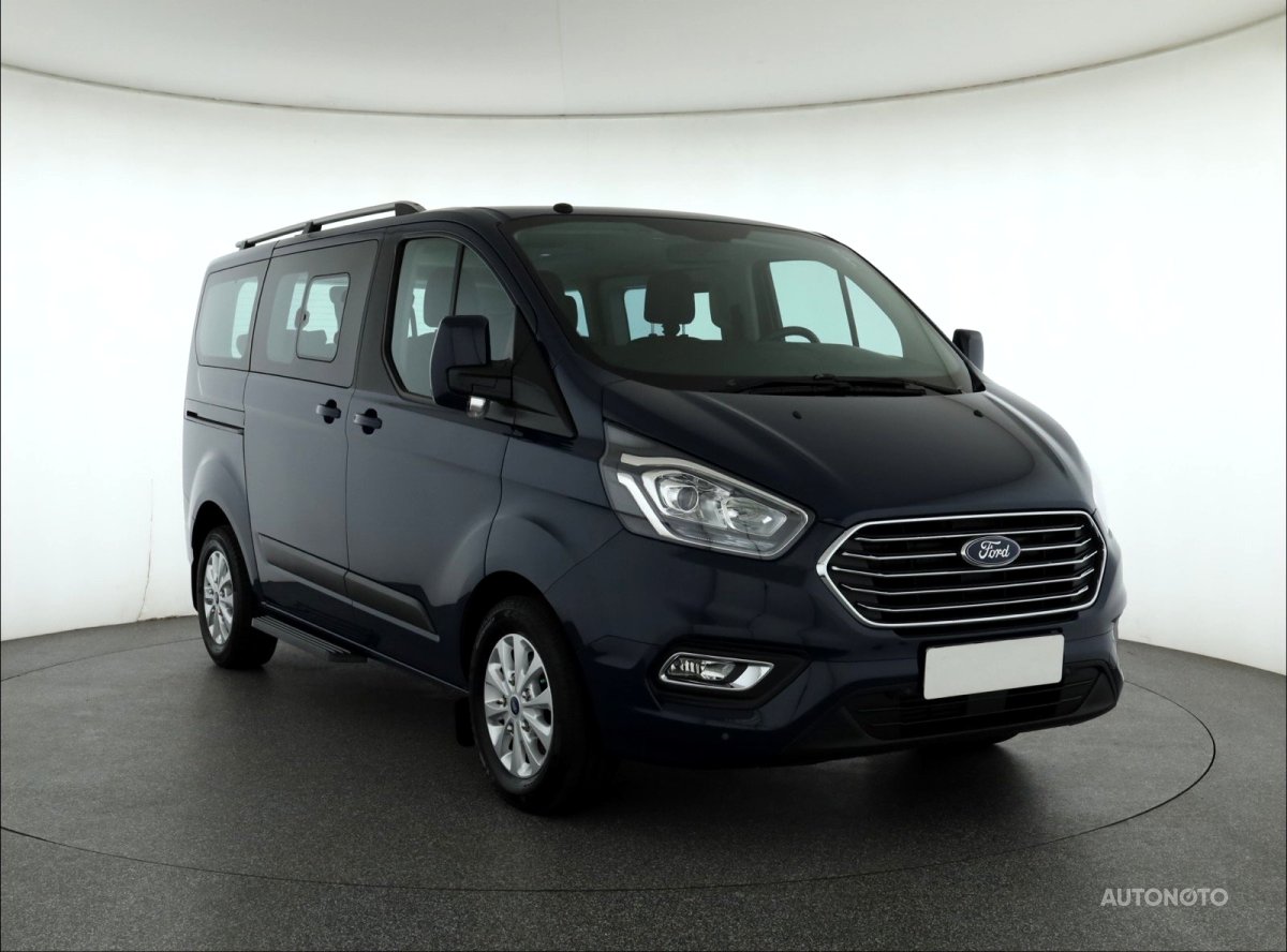 Ford Tourneo Custom, 2018 - celkový pohled