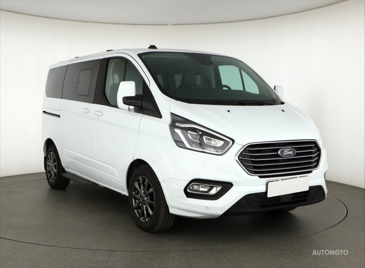 Ford Tourneo Custom, 2023 - pohled č. 1