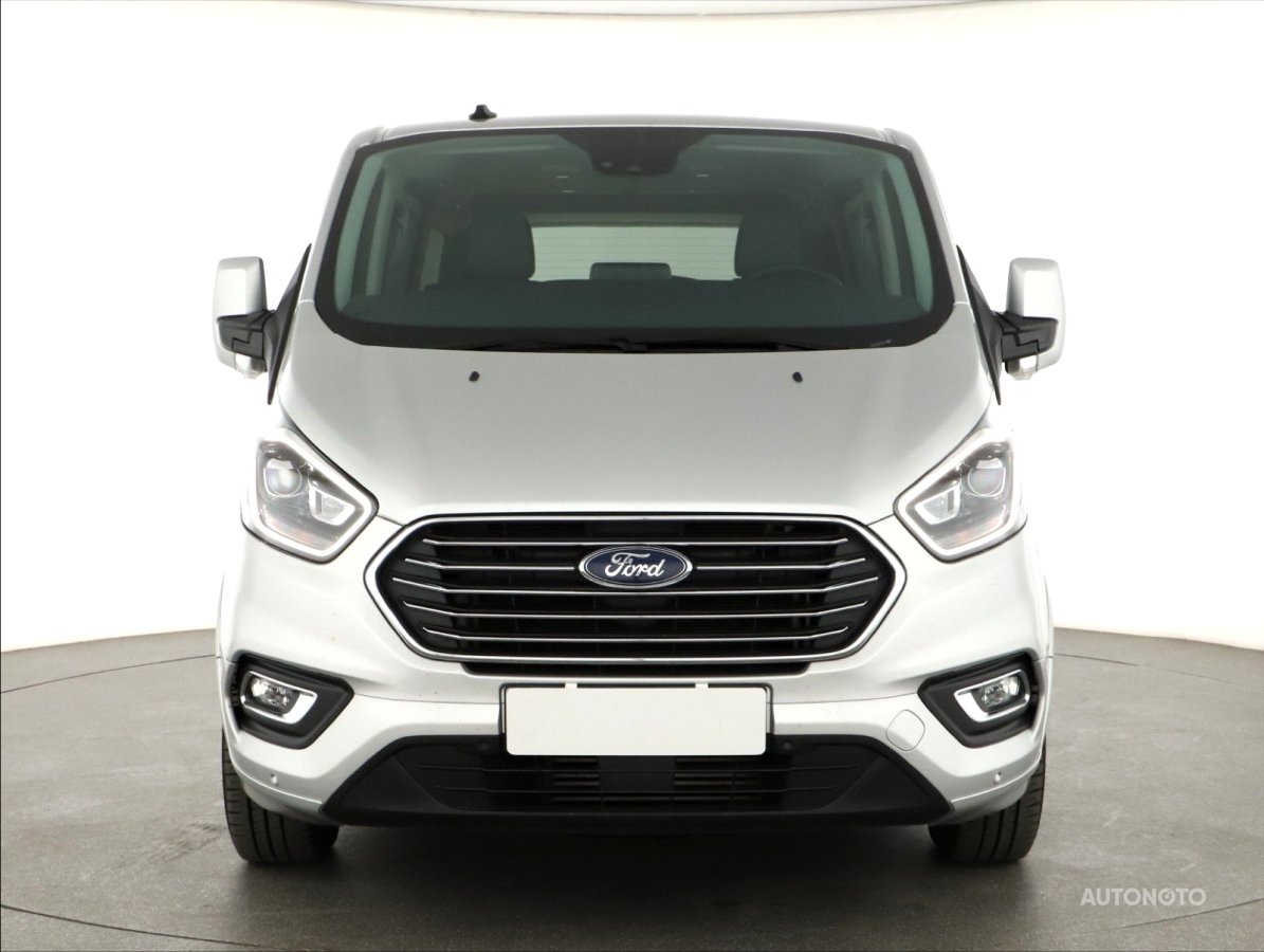 Ford Tourneo Custom, 2023 - pohled č. 2