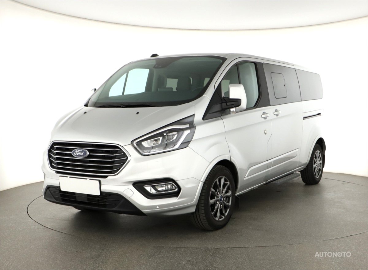 Ford Tourneo Custom, 2023 - pohled č. 3
