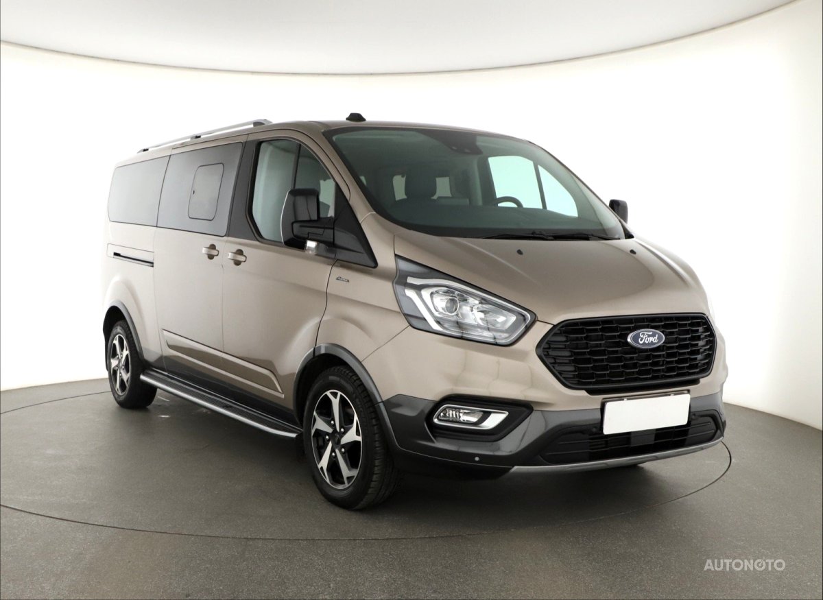 Ford Tourneo Custom, 2023 - pohled č. 1