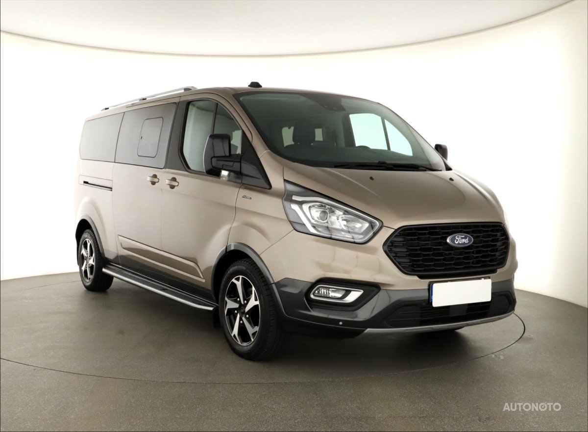 Ford Tourneo Custom, 2023 - pohled č. 1