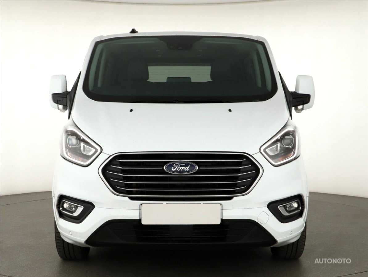 Ford Tourneo Custom, 2023 - pohled č. 2