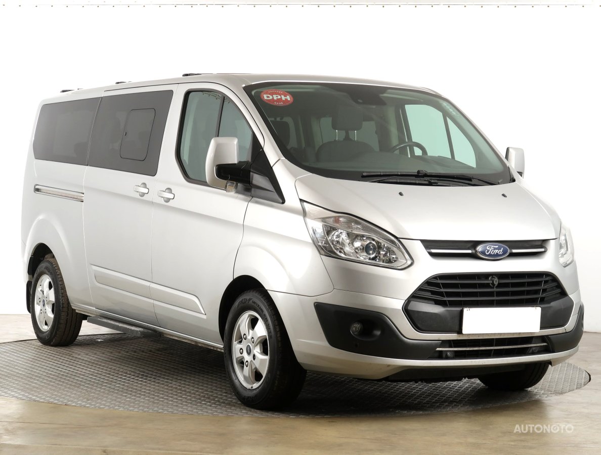 Ford Tourneo Custom, 2017 - pohled č. 1